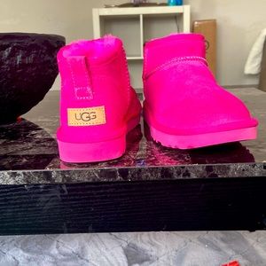 Hot Neon Pink Ugg Boots Brand New “ No Box Size 8 in women